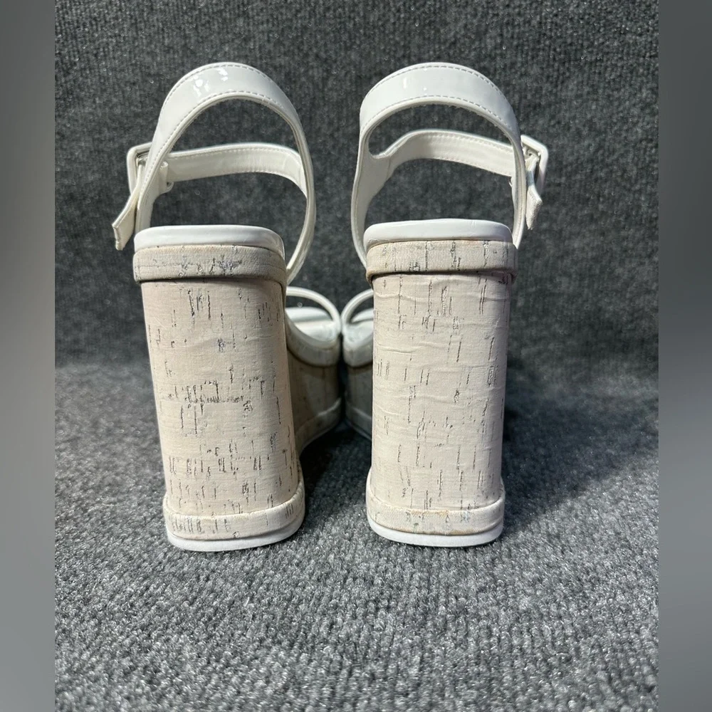 NIB Madden Girl Watchout Wedge Sandals Size 9 - Picture 4 of 6
